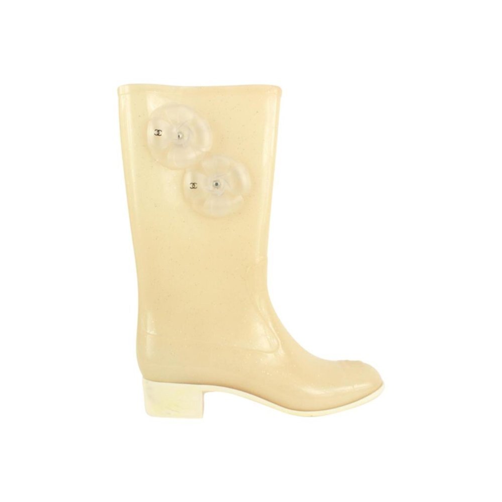 Chanel Size 41 Ivory Camellia Jelly Rain Boot 1216c14